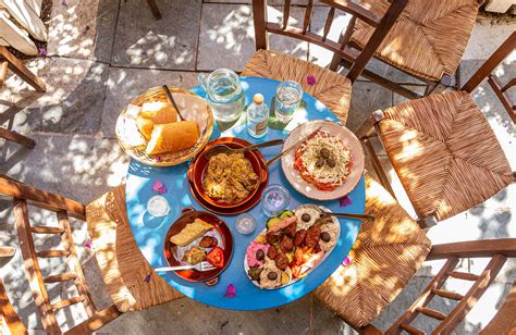 Where to Eat and Drink in Plaka | The Official Athens Guide