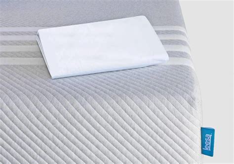 Leesa Mattress Protector Review: Waterproof Bed Protector