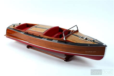 Chris Craft Runabout RC – SavyBoat