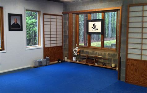 Pretty! Blue Ridge Ki Aikido dojo Dojo Ideas, Martial Arts School, Cold Brew Coffee Maker, Real ...