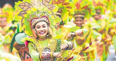 Bicol epic heroes alive via art exhibit, parade | Inquirer News