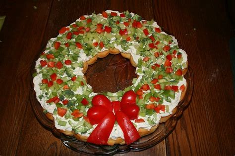 christmas wreath recipe crescent rolls