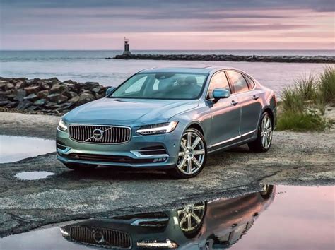 2020 Volvo S90 Review, Pricing, and Specs