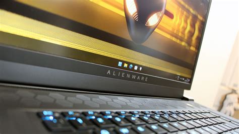 Alienware x17 R2 Gaming Laptop Review | TechSpot