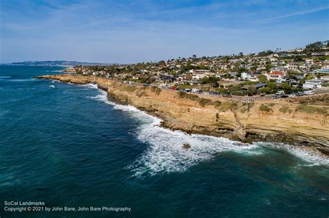 Sunset Cliffs Natural Park in Ocean Beach - SoCal Landmarks