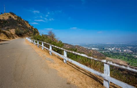 Tips for Hiking to the Hollywood Sign - Travel Caffeine