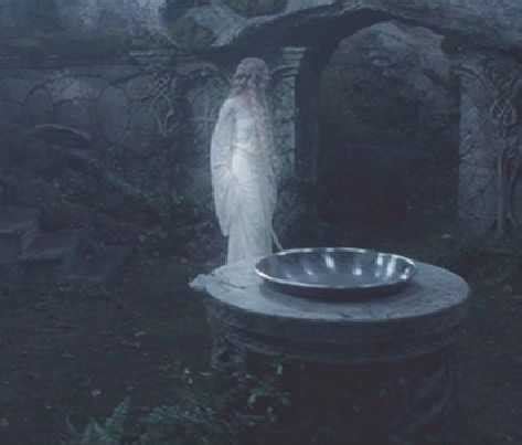 Middle Earth Places: Mirror of Galadriel