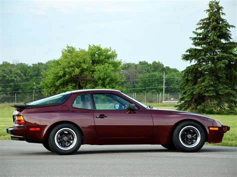 PORSCHE 944 Specs & Photos - 1981, 1982, 1983, 1984, 1985, 1986, 1987 ...