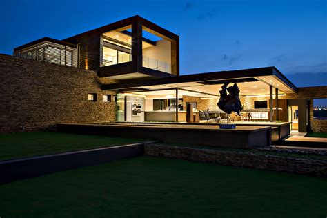 Boz House Luxury Villa – Mooikloof Heights, Pretoria, South Africa – The Pinnacle List