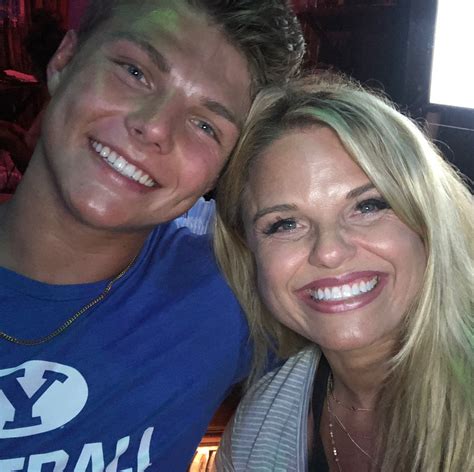 Zach Wilson Has Offered His Mom Money To Shut Her Social Media Down