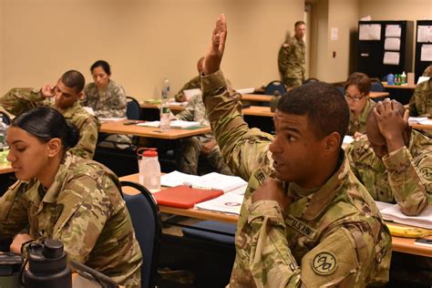 New York Army National Guard Future Leaders Course hones junior ...