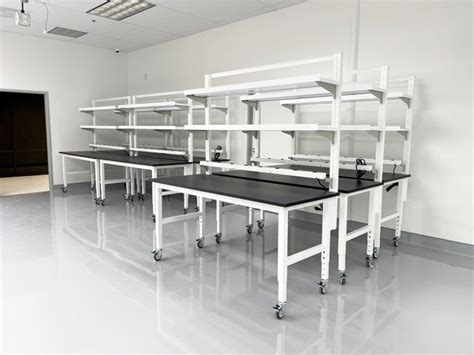 High-Quality Lab Bench and Lab Workstation for Industrial Use