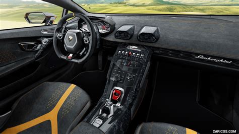 Lamborghini Huracan Interior | evolution-automotive