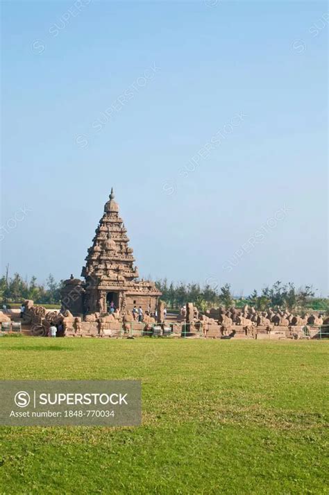 Shore Temple of Mahabalipuram - SuperStock