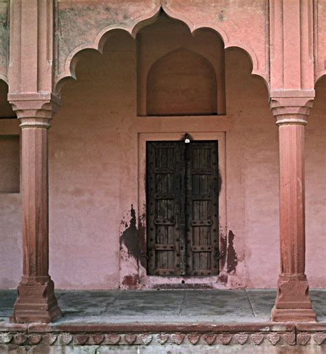 Stock Pictures: Ancient Doors in India