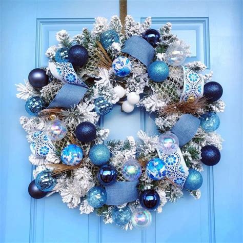 19 Best Blue Christmas Decor Ideas