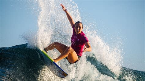 Carissa Moore becomes first American women’s surfer to qualify for 2020 ...