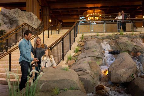 Gaylord Rockies Resort & Convention Center Hotel (Denver (CO)) - Deals ...