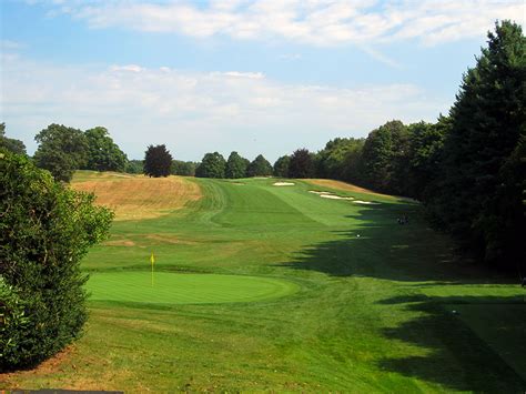 Photographs | GolfCourseGurus