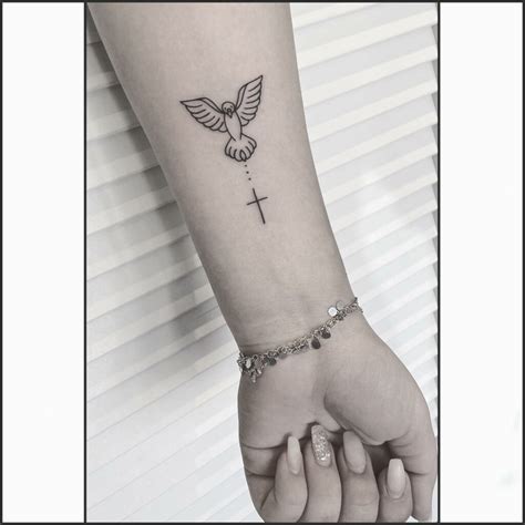 10+ Wrist Cross Tattoo Ideas That Will Blow Your Mind!