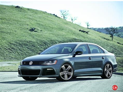 Volkswagen Jetta R Line - reviews, prices, ratings with various photos