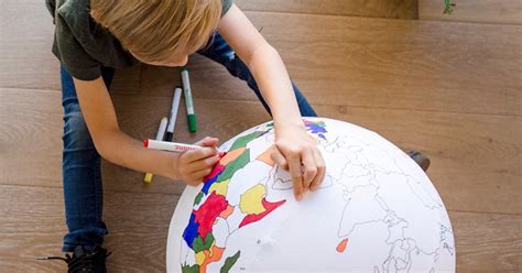 16 Best Maps & Globes To Teach Kids About Geography & World Travel