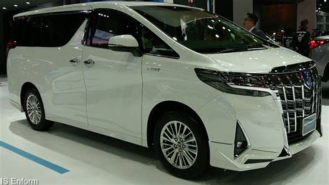 2020 Toyota Alphard 2.5 HYBRID E-Four / In Depth Walkaround Exterior & Interior - YouTube ...