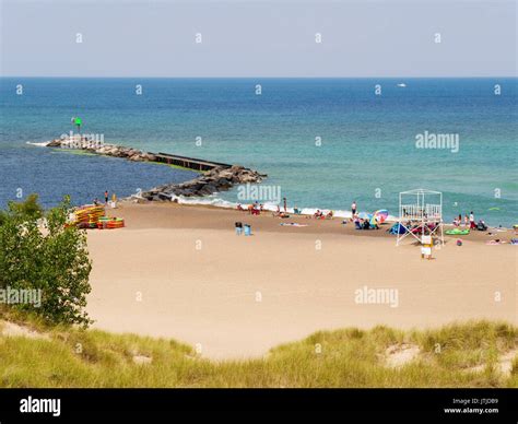 Lake Michigan beach at New Buffalo, Michigan Stock Photo - Alamy