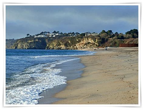 Mike's Cornwall: WALKING ON THE BEACH AT CARLYON BAY, CORNWALL