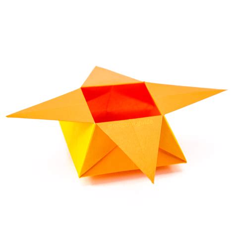 How To Make An Origami Star Box - Folding Instructions - Origami Guide