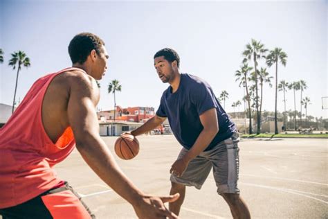 How to Dribble in Basketball: Dribble Like the Pros – Backyard Sidekick