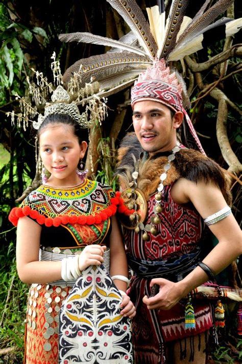 Ngepan Indu & Laki Iban-Sea Dayak/Dyak of Borneo (Men & Women ...