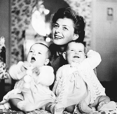 Ingrid Bergman and her twin Daughters 1954 | Ingrid bergman, Mothers ...