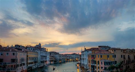 Sunset at the Acadamia Bridge in Venice Italy | Venice italy, Venice, Sunset