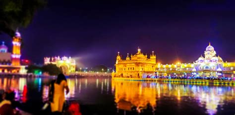 Gurudwara Harmandir Sahib by jain.nabhi966