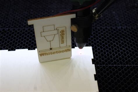 Laser Beam Alignment Guide – smokeandmirrors