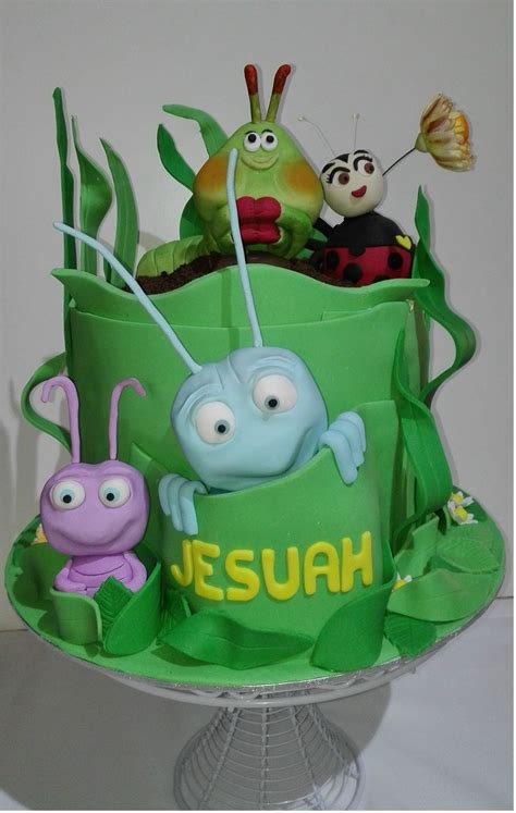 Bug's Life Cake with characters of the movie, Flik, Dot, Heimlick and ...