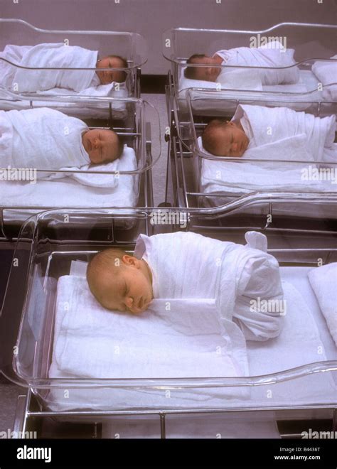 Newborn babies in hospital nursery Stock Photo - Alamy