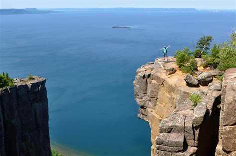 Hiking to The Top of Sleeping Giant | Northern Ontario Travel