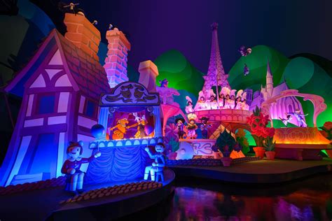 It's a Small World.... Disneyland Paris