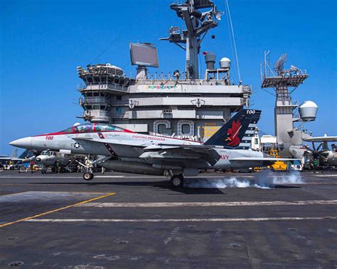 USS Nimitz records 350,000th arrested aircraft landing, the first ...