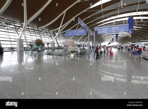 Terminal 3 Pudong Airport Shanghai China Stock Photo - Alamy