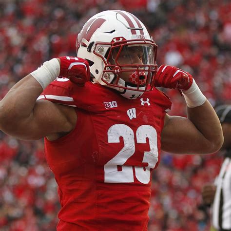 Jonathan Taylor Guides No. 13 Wisconsin to 24-22 Win over No. 18 Iowa | News, Scores, Highlights ...