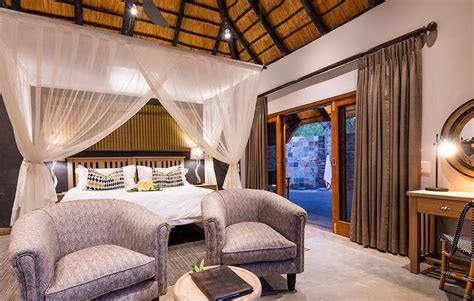 Inyati Game Lodge Accommodation - Sabi Sands Game Reserve