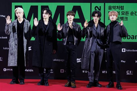 221126 TXT at Melon Music Awards Red Carpet | kpopping