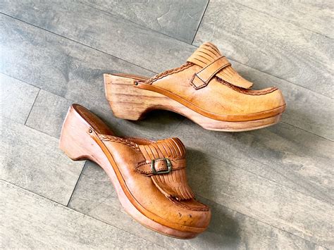 Vintage 70s Wooden Leather Clogs sz 7 DEADSTOCK