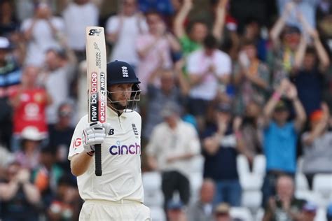 England captain Root keeps India at bay in first Test - Daily Times