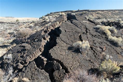 Tumalo in basaltic lava flow, Oregon – Geology Pics