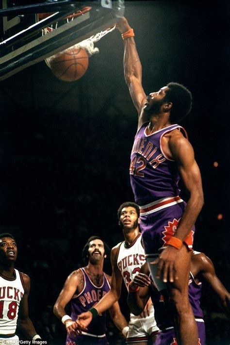 Connie Hawkins Nba Players, Baseball Players, Nba Legends, Nba Stars, Phoenix Suns, Wnba ...