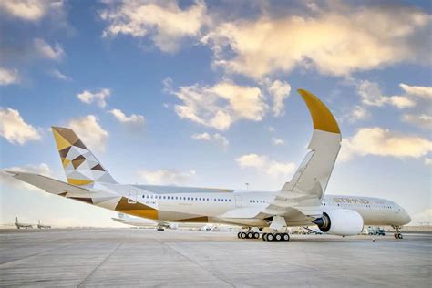 NEW A350 Etihad Business Class Flight Review 2024 - The Wanderlust Within